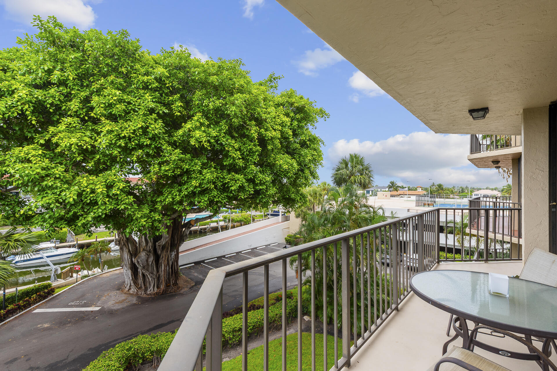 859 Jeffery Street, Unit 401 Boca Raton, FL 33487 - Photo 13 of 60 DSC_1223