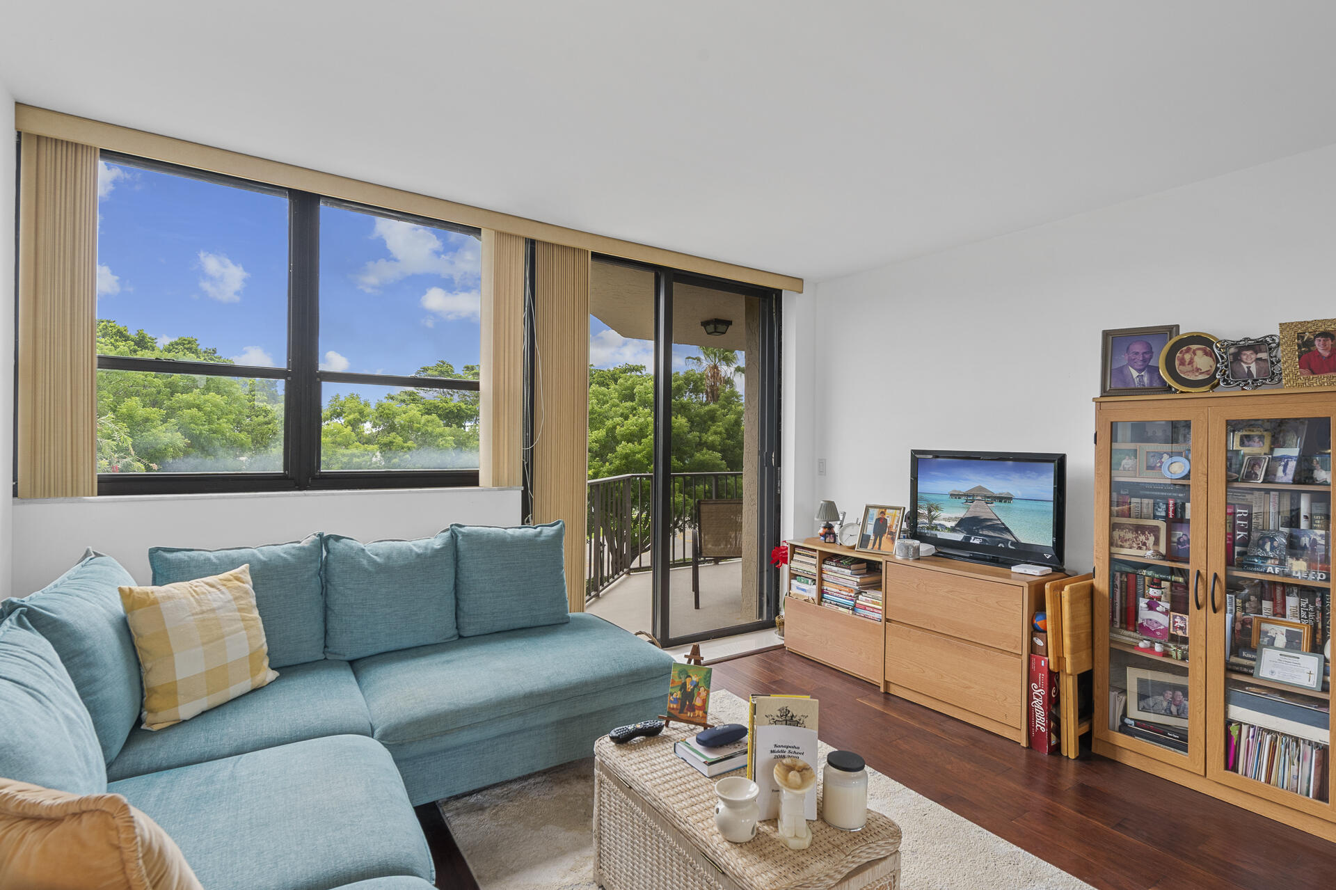 859 Jeffery Street, Unit 401 Boca Raton, FL 33487 - Photo 25 of 60 DSC_1236