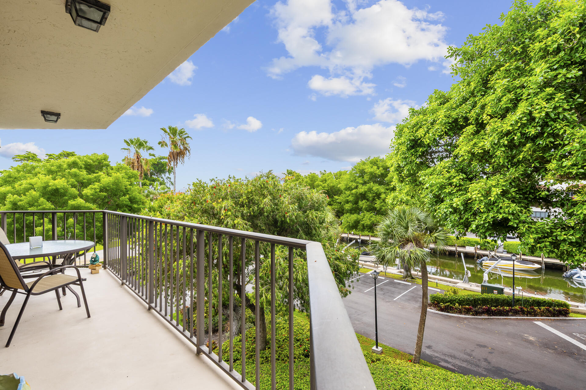 859 Jeffery Street, Unit 401 Boca Raton, FL 33487 - Photo 10 of 60 DSC_1229