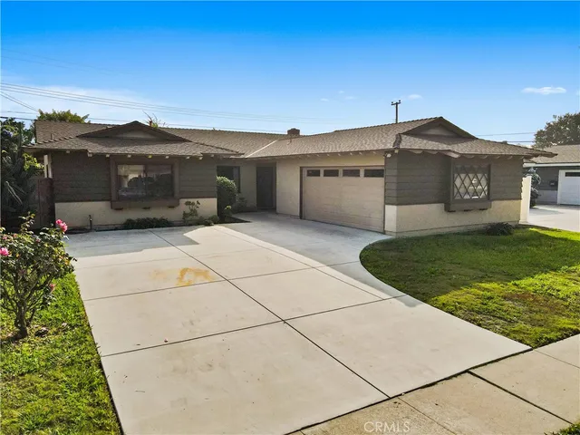 $1,100,000 | 6112 Tyndall Drive, Huntington Beach, CA 92647