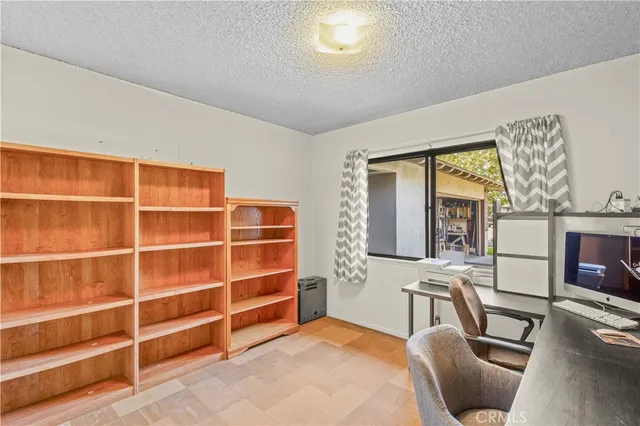 $1,100,000 | 6112 Tyndall Drive, Huntington Beach, CA 92647