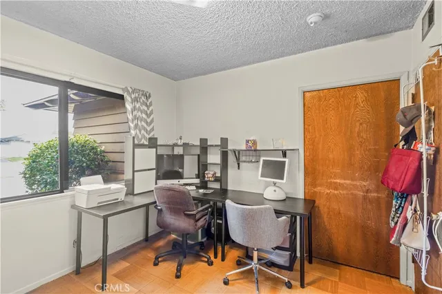 $1,100,000 | 6112 Tyndall Drive, Huntington Beach, CA 92647