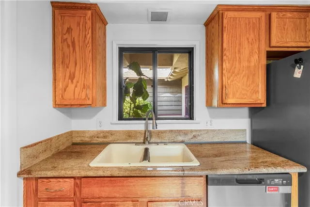 $1,100,000 | 6112 Tyndall Drive, Huntington Beach, CA 92647