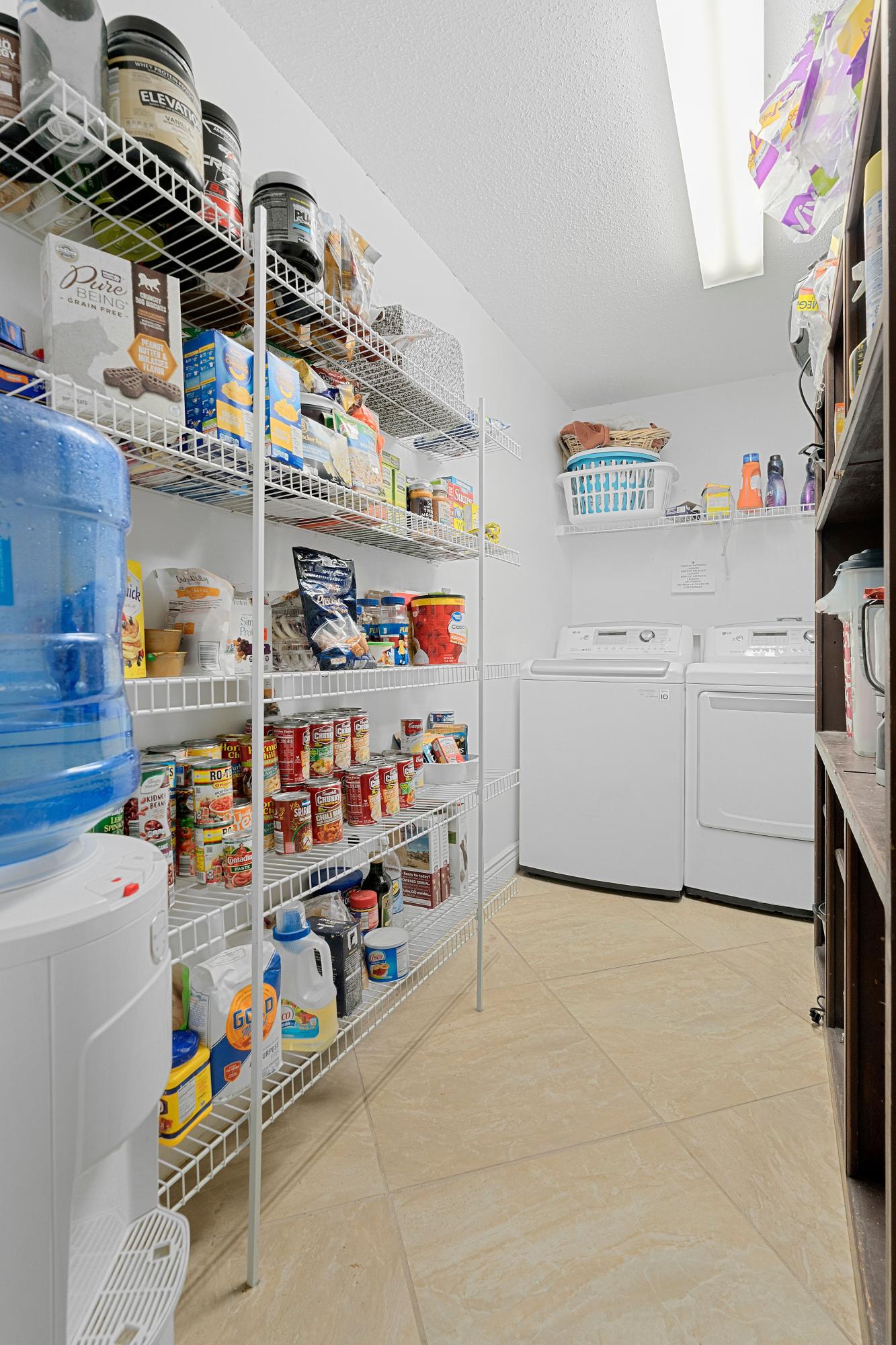 1322 Southwest Del Rio Boulevard Port St. Lucie, FL 34953 - Photo 8 of 21 qt8V5Sqw