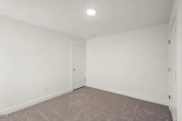 $379,900 | 660 Bolivar Drive, Nesbit, MS 38651