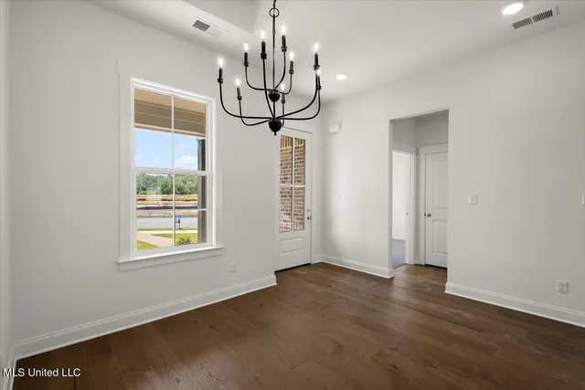 $379,900 | 660 Bolivar Drive, Nesbit, MS 38651