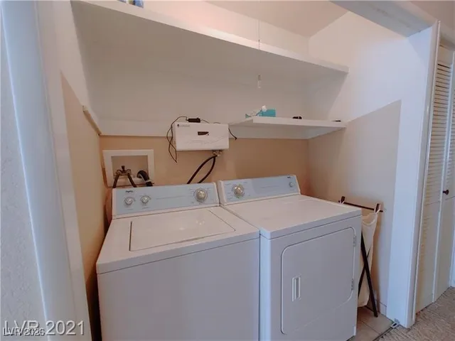 $1,950 | 630 East Simkins Road, Pahrump, NV 89060