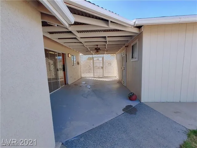 $1,950 | 630 East Simkins Road, Pahrump, NV 89060