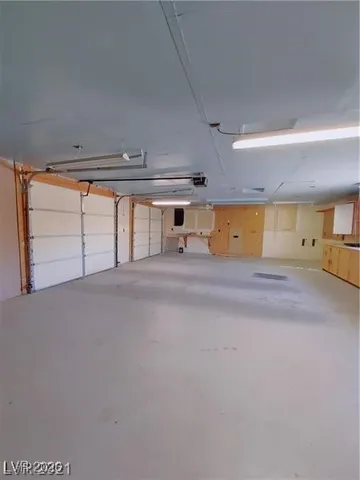 $1,950 | 630 East Simkins Road, Pahrump, NV 89060