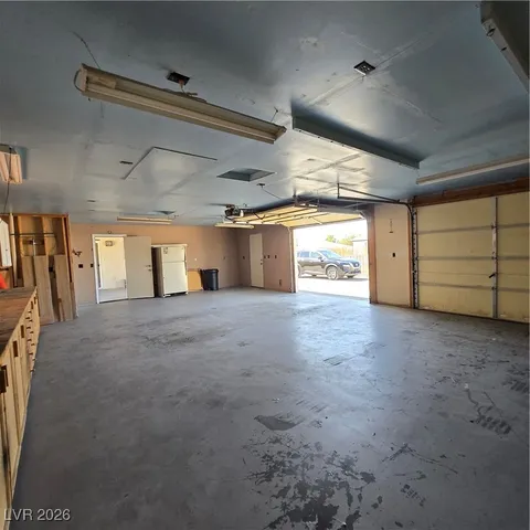 $1,950 | 630 East Simkins Road, Pahrump, NV 89060