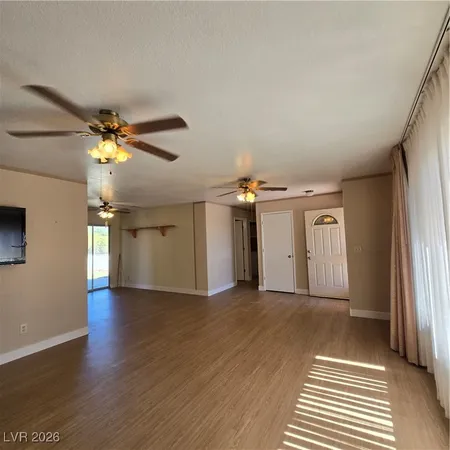 $1,950 | 630 East Simkins Road, Pahrump, NV 89060