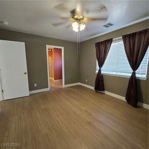 $1,950 | 630 East Simkins Road, Pahrump, NV 89060