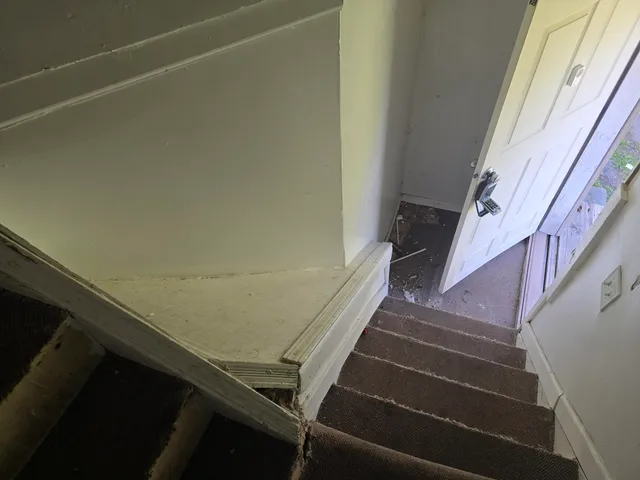 $110,000 | 323 Ferry Avenue, Pontiac, MI 48341