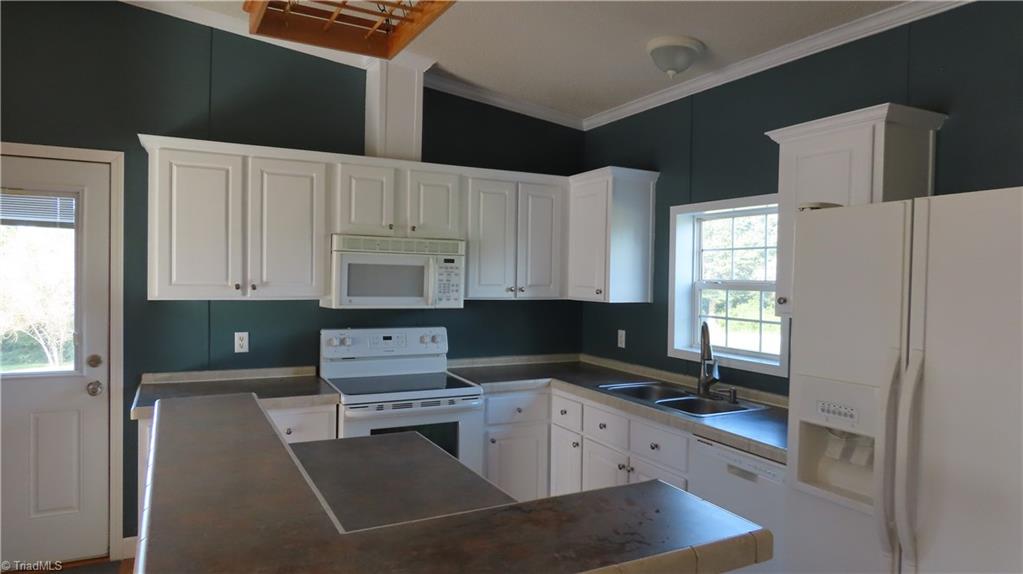 3112 Cranberry Road Boonville, NC 27011 - Photo 21 of 22 Gallery Image 21