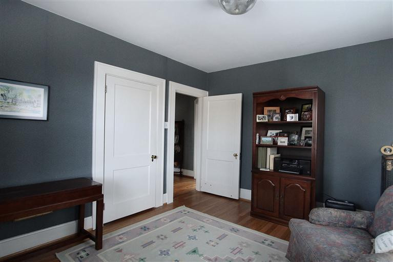 317 Desha Road Lexington, KY 40502 - Photo 19 of 31 Photo 19
