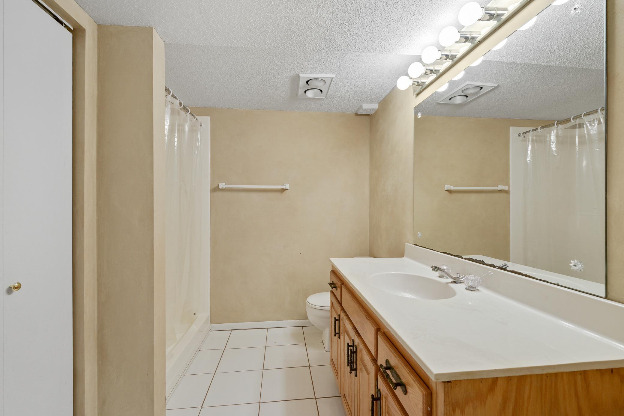 3822 Vandan Road Minnetonka, MN 55345 - Photo 15 of 26