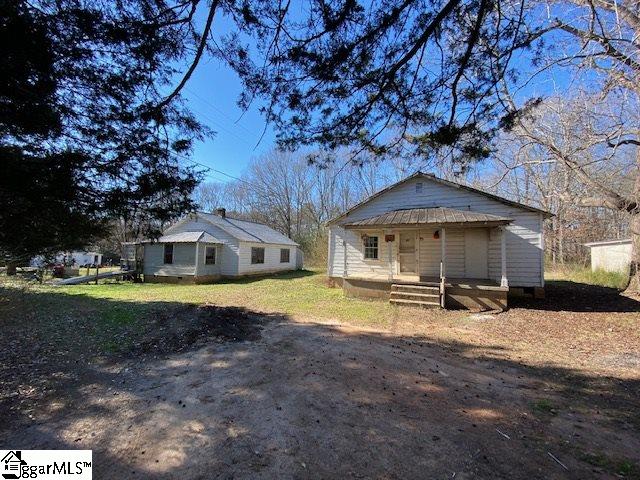 8 Cherokee Street Laurens, SC 29360 - Photo 1 of 16 Gallery Image 1