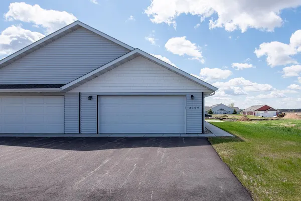 $269,900 | 3109 Scotch Lane, Mankato, MN 56001