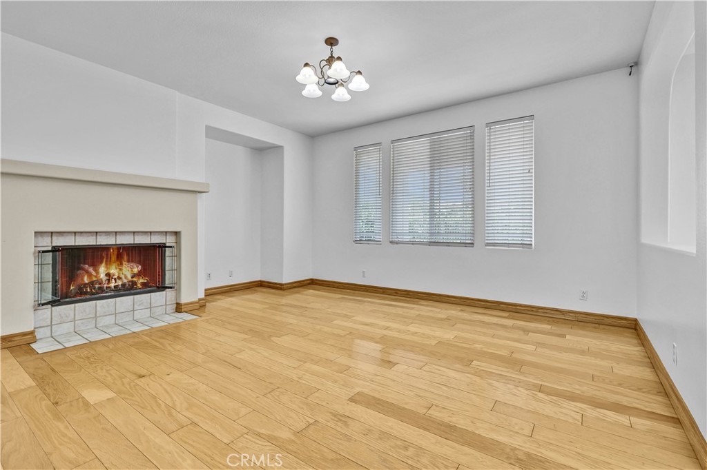 21 Skywood Street Ladera Ranch, CA 92694 - Photo 5 of 31 Living Room / Fireplace