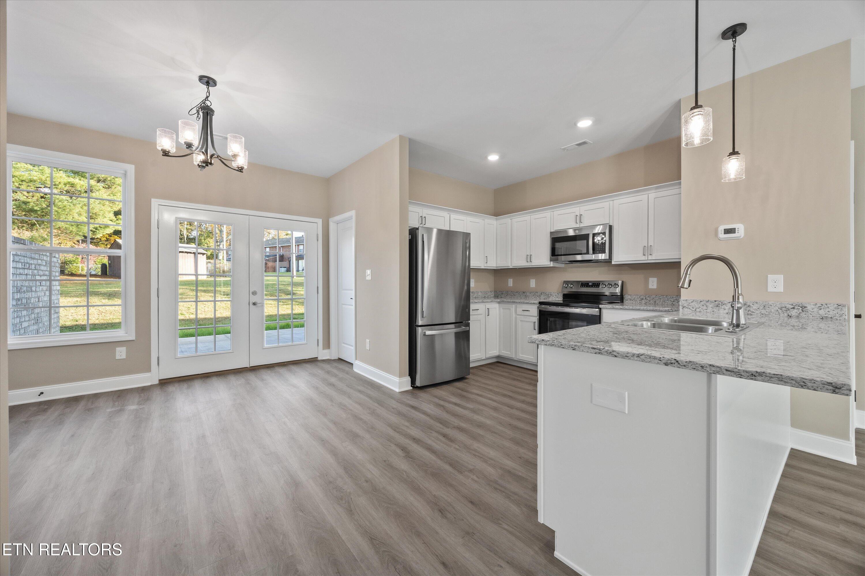 481 Broome Road Northwest, Unit 205 Knoxville, TN 37909 - Photo 6 of 23 09-481 Chadwick Dr 13