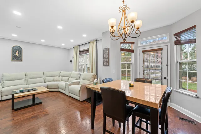 $489,900 | 17045 Sterling Drive, Lockport, IL 60441