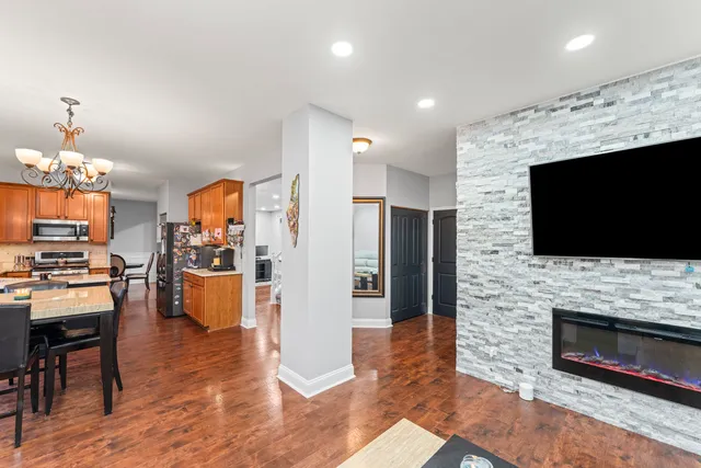 $489,900 | 17045 Sterling Drive, Lockport, IL 60441