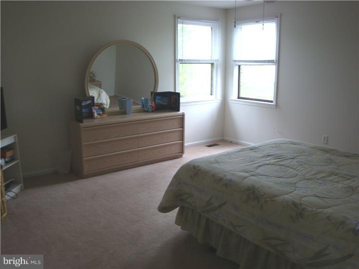 40 Jericho Road Southampton, PA 18966 - Photo 15 of 25 Bedroom 3