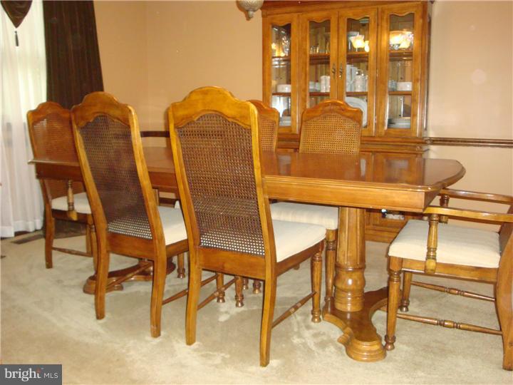 40 Jericho Road Southampton, PA 18966 - Photo 5 of 25 Dining Room