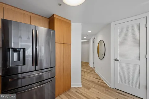$509,000 | 1034 Spruce Street, Unit 401, Philadelphia, PA 19107