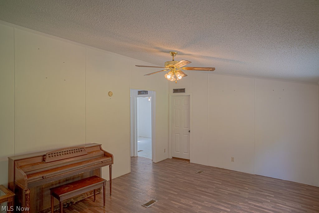 967 Buck Run Road Mineral Wells, WV 26150 - Photo 4 of 50