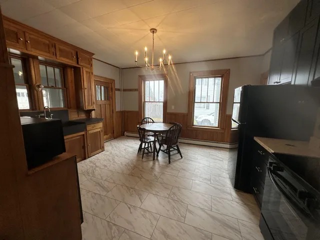 $289,900 | 154 High Street, Caribou, ME 04736