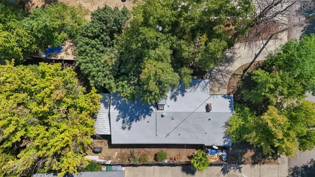 $299,000 | 2165 Paris Avenue, Redding, CA 96001