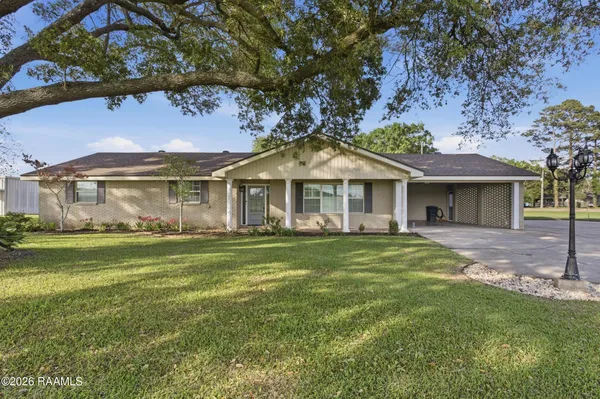 $525,000 | 6615 North University Avenue, Carencro, LA 70520