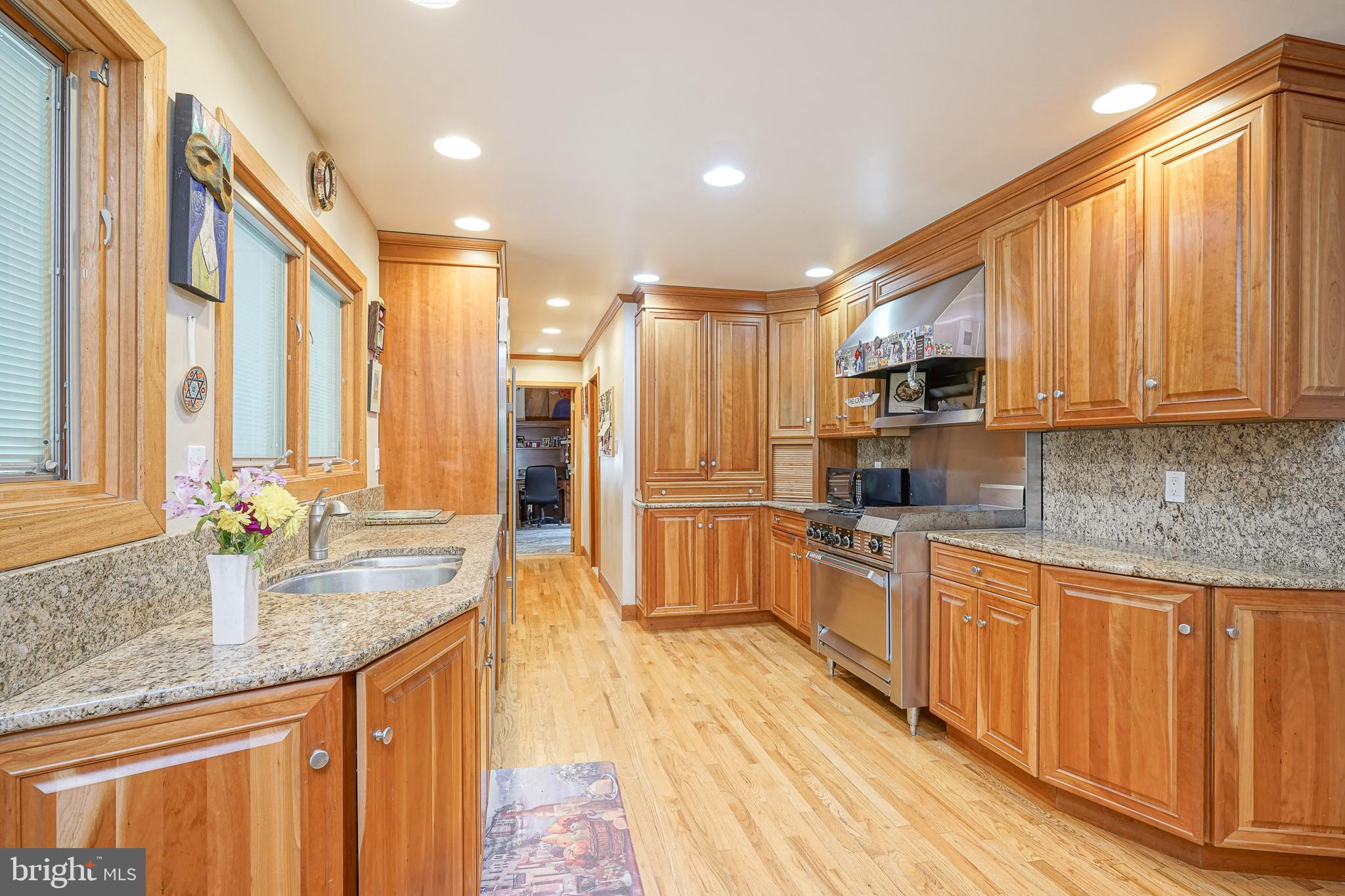 572 Eayrestown Road Lumberton, NJ 08048 - Photo 13 of 60