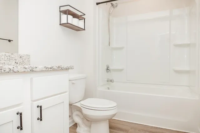 $2,200 | 2801 Patriot Rdg Drive, Crestview, FL 32539