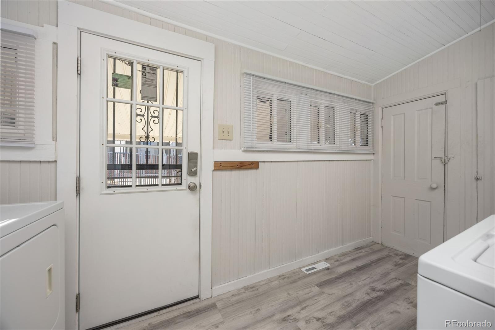 4381 Yates Street Denver, CO 80212 - Photo 17 of 20