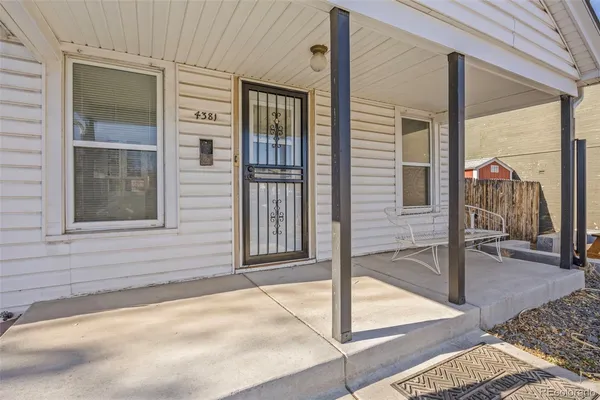 a view of front door and porch