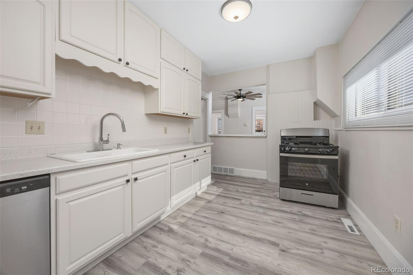 4381 Yates Street Denver, CO 80212 - Photo 9 of 20