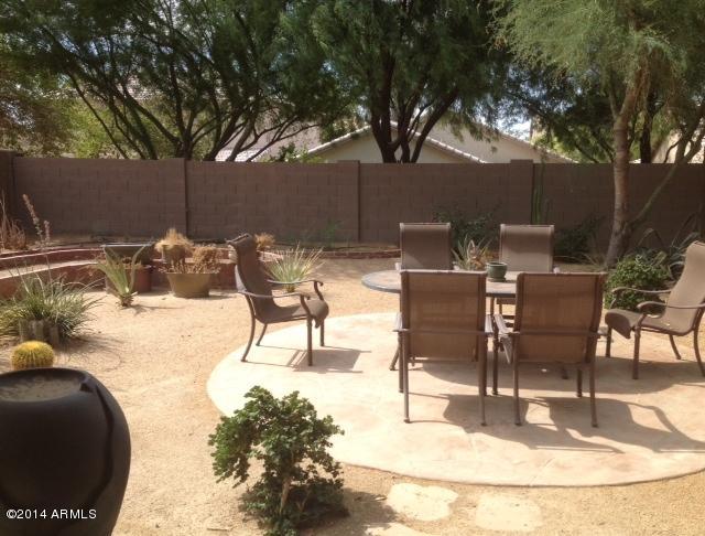 1720 East Beverly Road Phoenix, AZ 85042 - Photo 12 of 20 Backyard