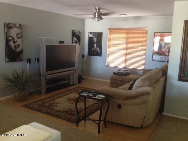 1720 East Beverly Road Phoenix, AZ 85042 - Photo 16 of 20 Loft