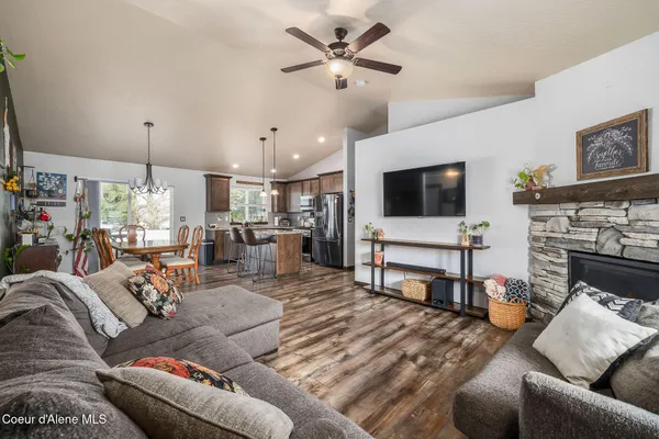 $475,000 | 368 West Tennessee Avenue, Post Falls, ID 83854