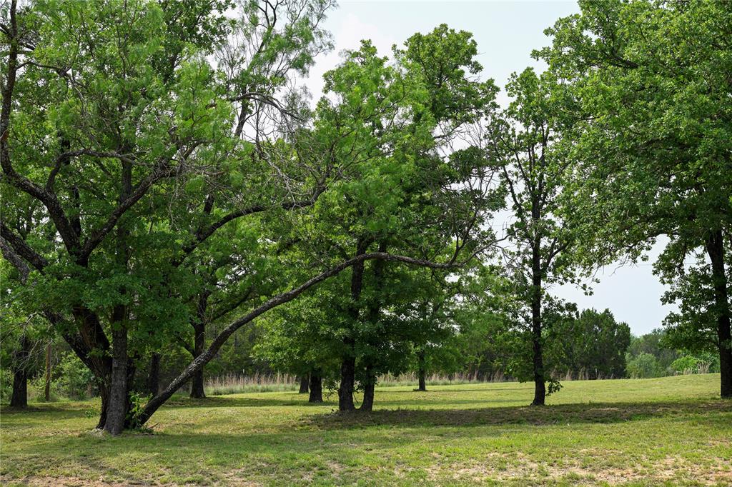 550 Manley Road Weatherford, TX 76088 - Photo 36 of 40