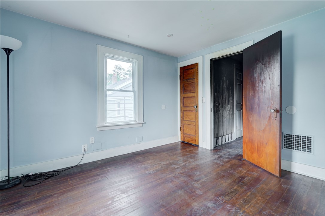 49 Brayton Road Greece, NY 14616 - Photo 29 of 37 Upper unit bedroom