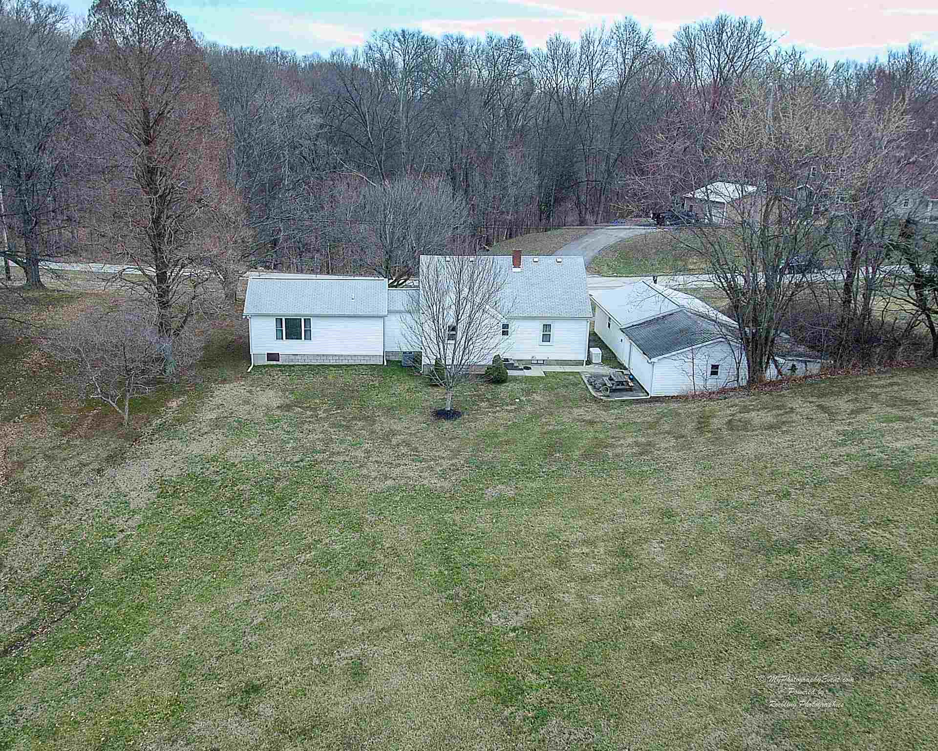 7599 Yankeetown Road Newburgh, IN 47630 - Photo 3 of 32 Gallery Image 3