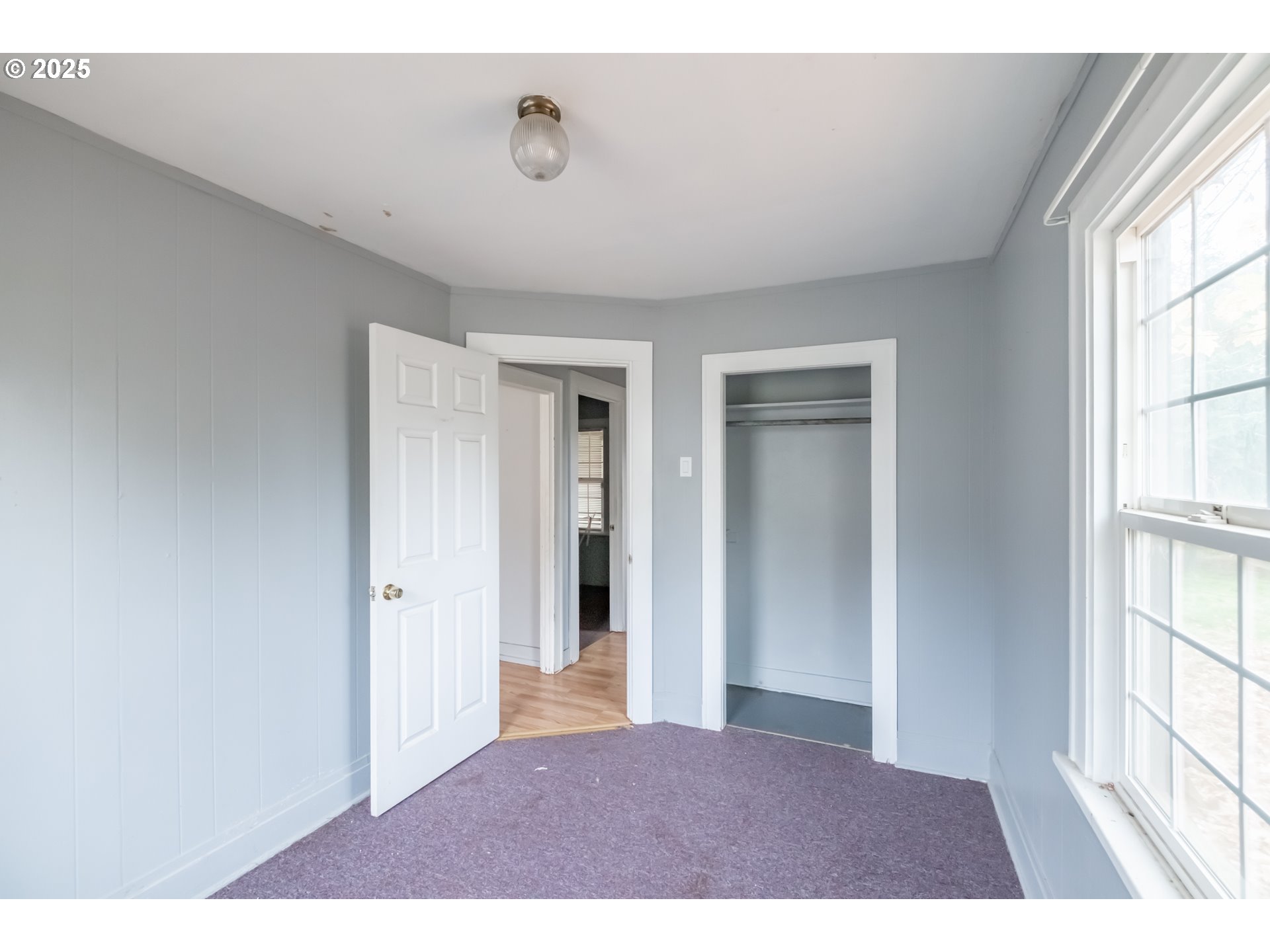 96470 Highway 99 Junction City, OR 97448 - Photo 27 of 48 a view of an empty room with a window