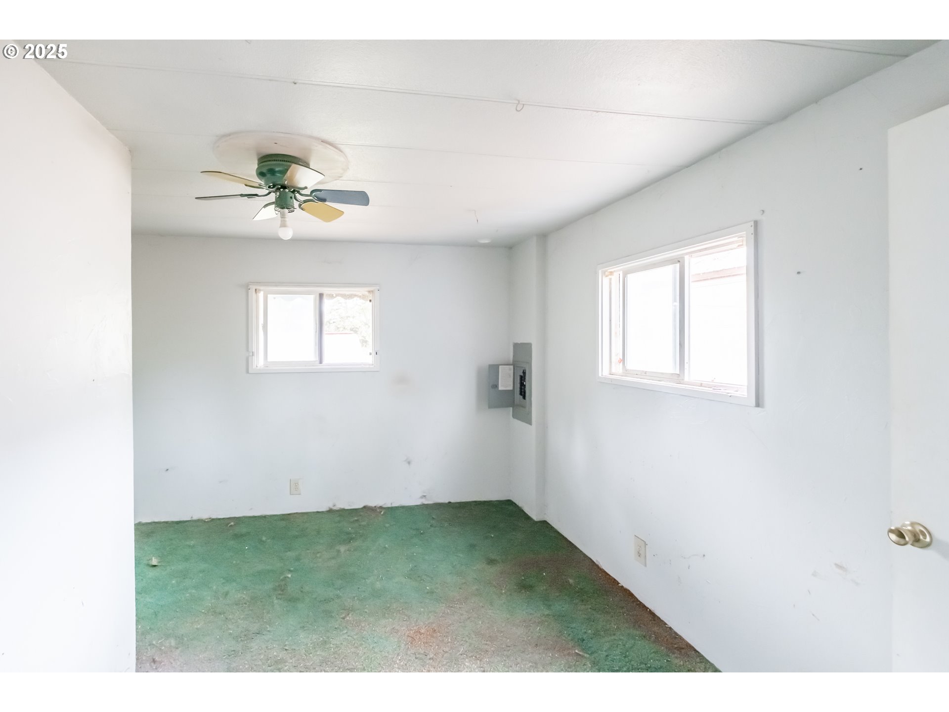 96470 Highway 99 Junction City, OR 97448 - Photo 46 of 48 a view of an empty room with a window