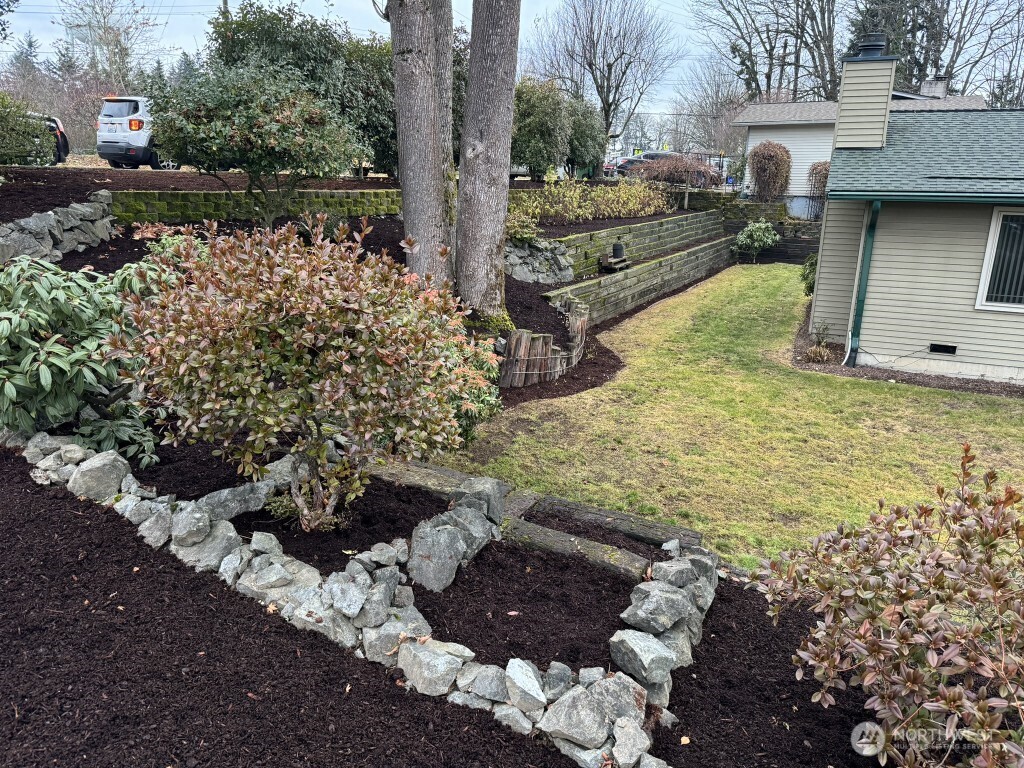 2542 Southeast 16th Street Renton, WA 98058 - Photo 3 of 28