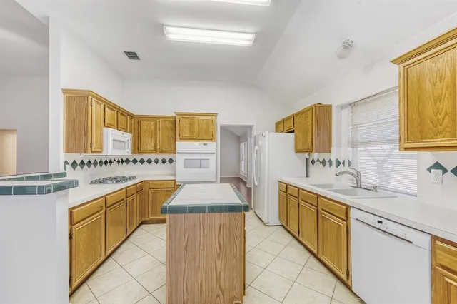 $465,000 | 300 Shady Timbers Lane, Murphy, TX 75094