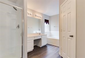 3210 Candlepine Drive Spring, TX 77388 - Photo 17 of 27 a bathroom with a bathtub and a sink