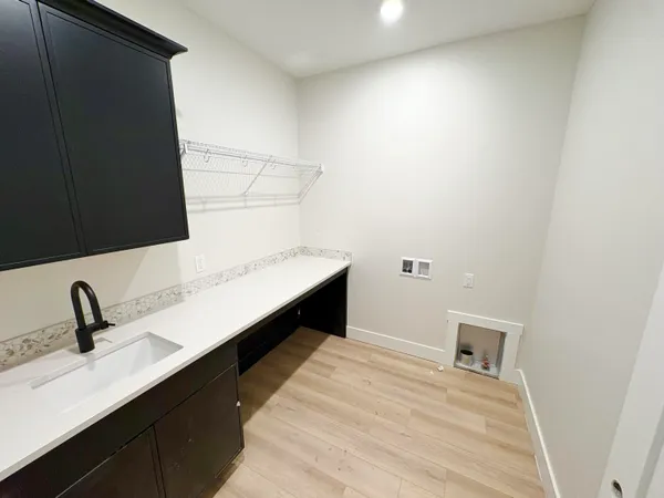 $849,900 | 7769 96th Street Southeast, Alto, MI 49302